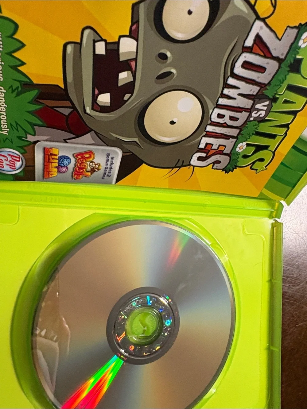 Plants vs. Zombies & sonic & sega all-stars rac